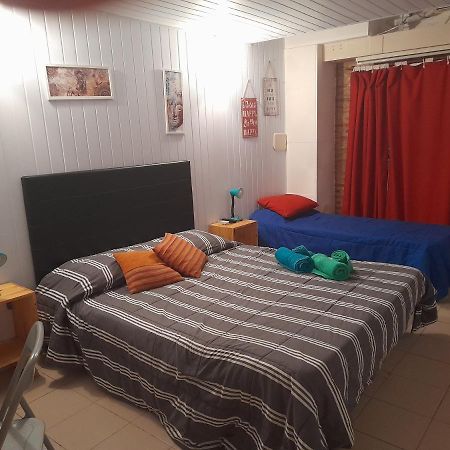 Lizarra Monoambiente Resistencia- 100 Mts Peatonal Appartement Buitenkant foto